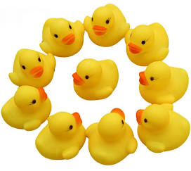 Jucării bebe în baie